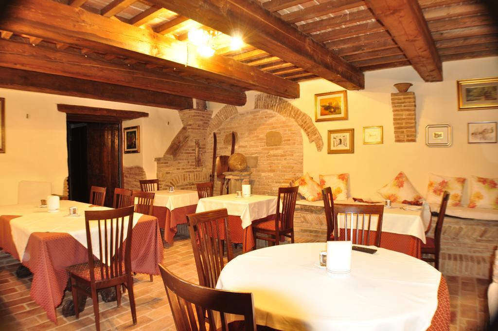 Hotel Fioriti Matelica Exterior foto